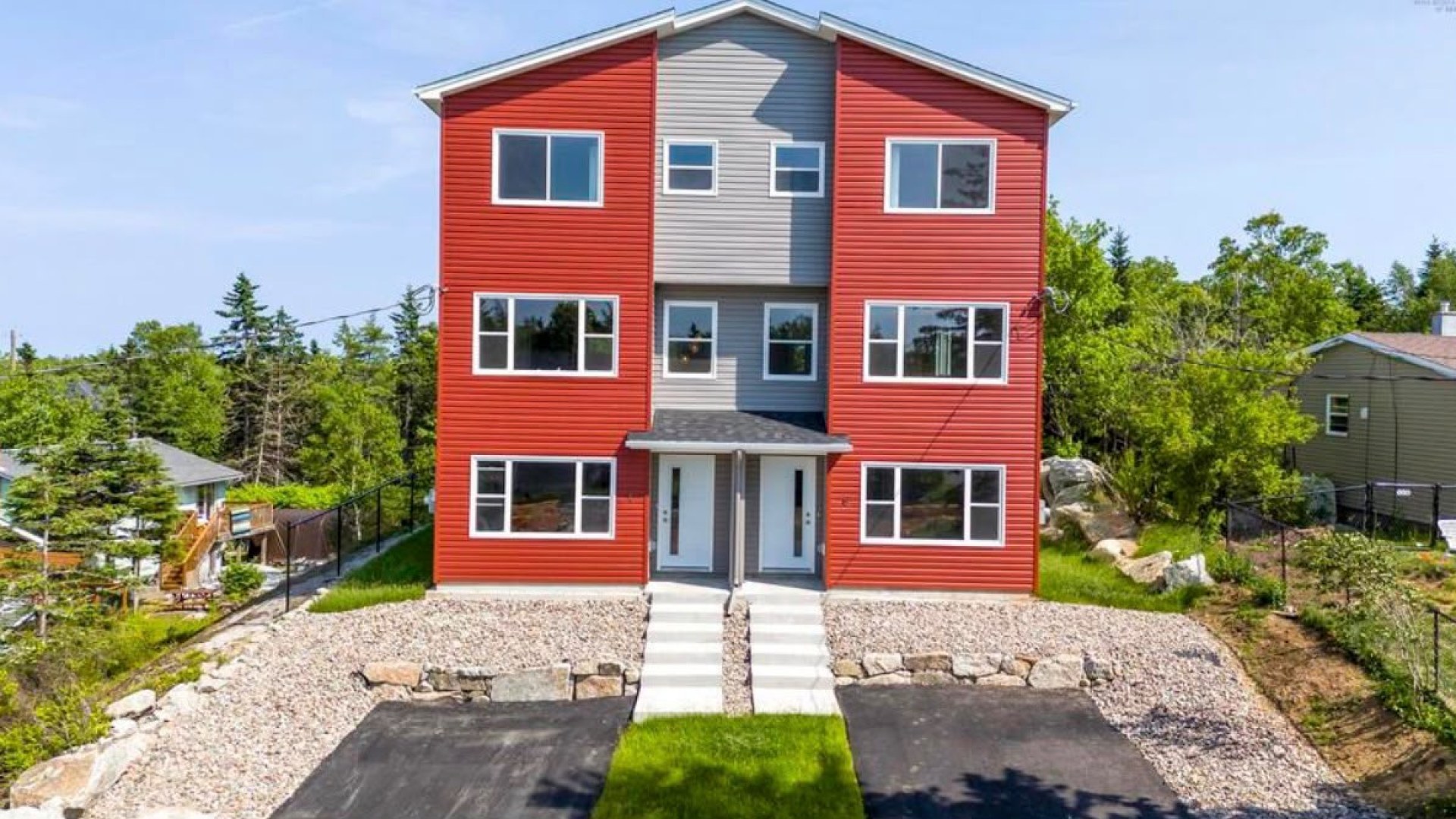3 Bed 2.5 Bath, Halifax