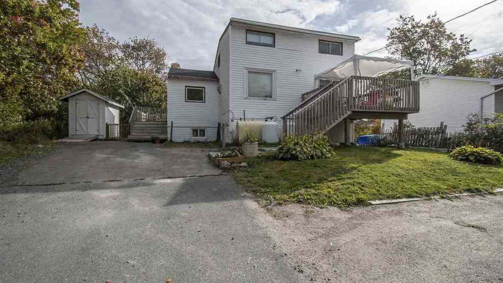 4 Bed 1 Bath, 1697 St Margarets Bay Rd, Halifax- June 1st, 2026